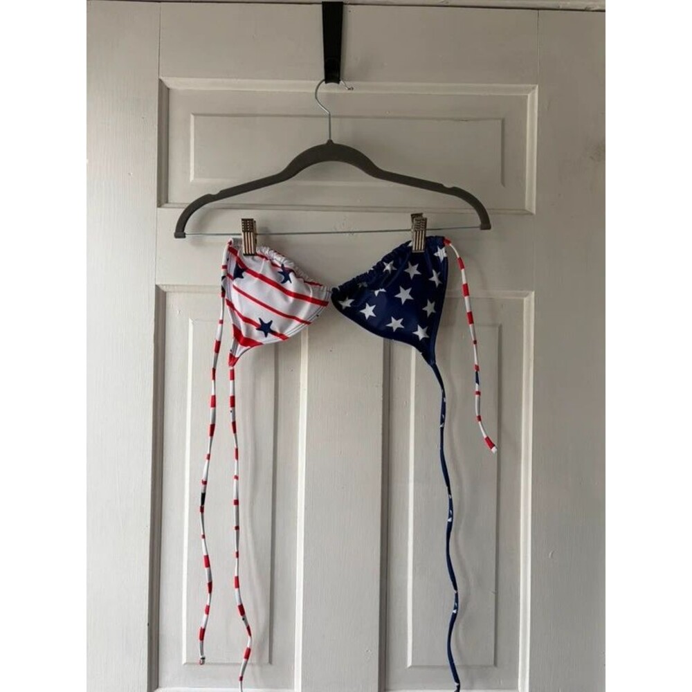 Small American bikini